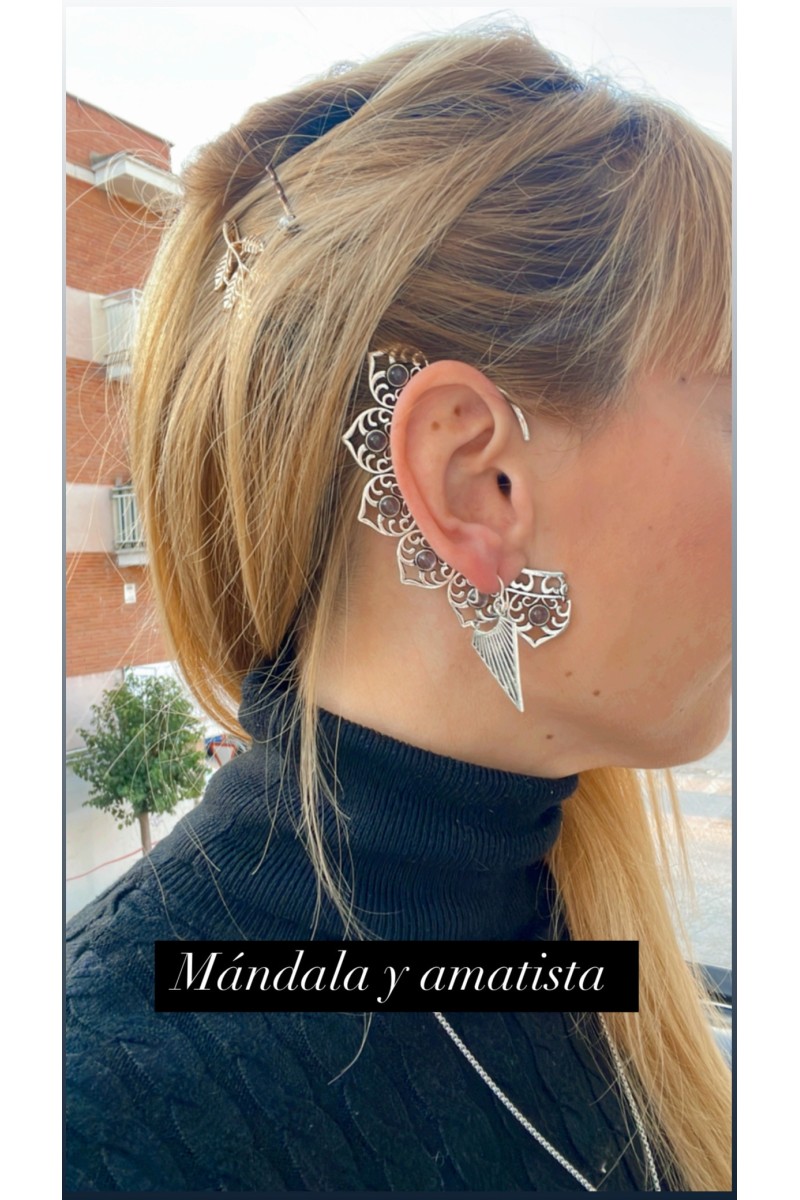 EAR CUFF